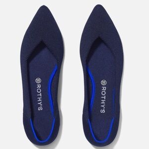 Rothy’s The Point Flat in Navy